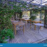 Consejos para crear una zona de comedor al aire libre en un espacio abierto